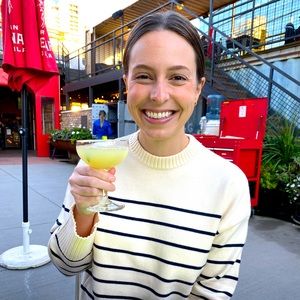 Meet your Posher, Cara